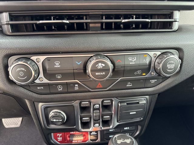 New 2026 Jeep Wrangler Unlimited Sport AWD/4WD image 25