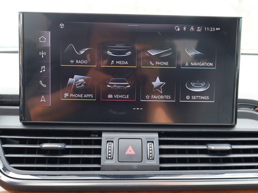 Used 2022 Audi Q5 2.0T Premium Plus w/ Premium Plus Package image 57