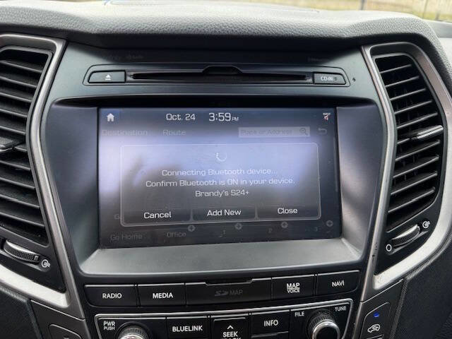 Used 2018 Hyundai Santa Fe Limited w/ Cargo Package image 62