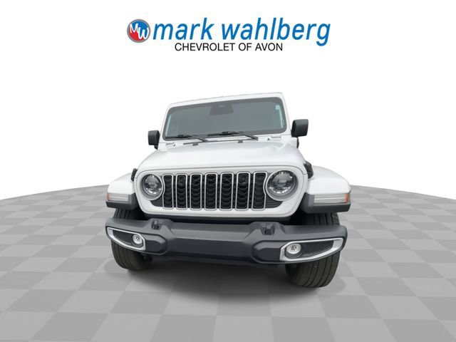 Used 2025 Jeep Wrangler Unlimited Sahara image 4