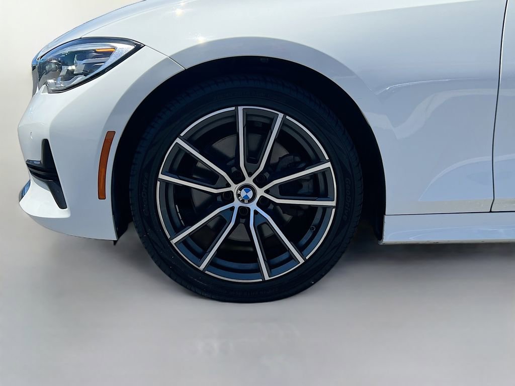 Used 2020 BMW 330i Sedan w/ Convenience Package RWD image 31