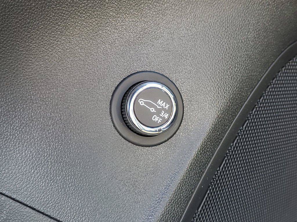 Used 2023 Buick Envision Preferred AWD/4WD image 23