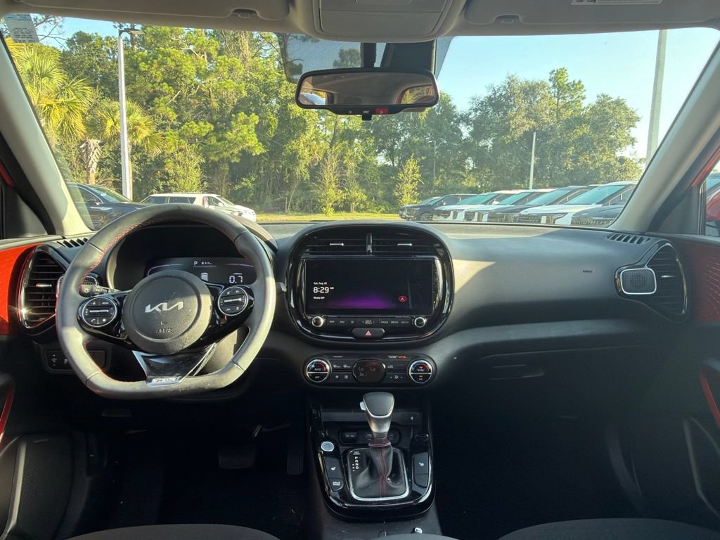 Certified 2024 Kia Soul GT-Line w/ Option Group 020 FWD image 24