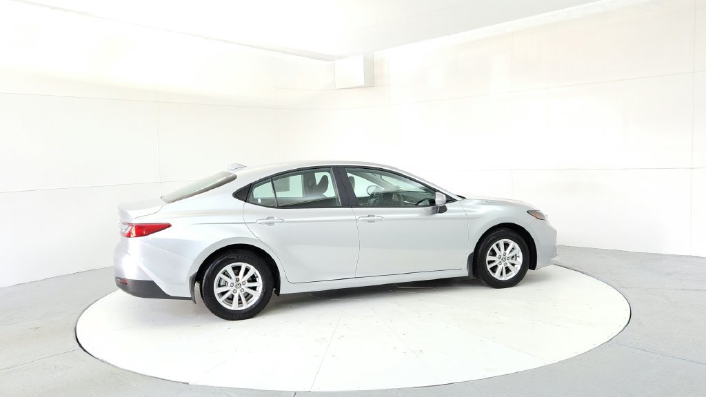 Certified 2025 Toyota Camry LE AWD/4WD image 6