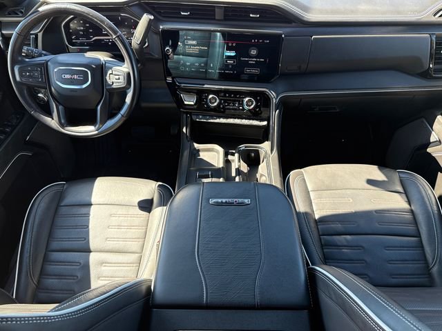 Used 2024 GMC Sierra 2500 AT4X AWD/4WD image 12