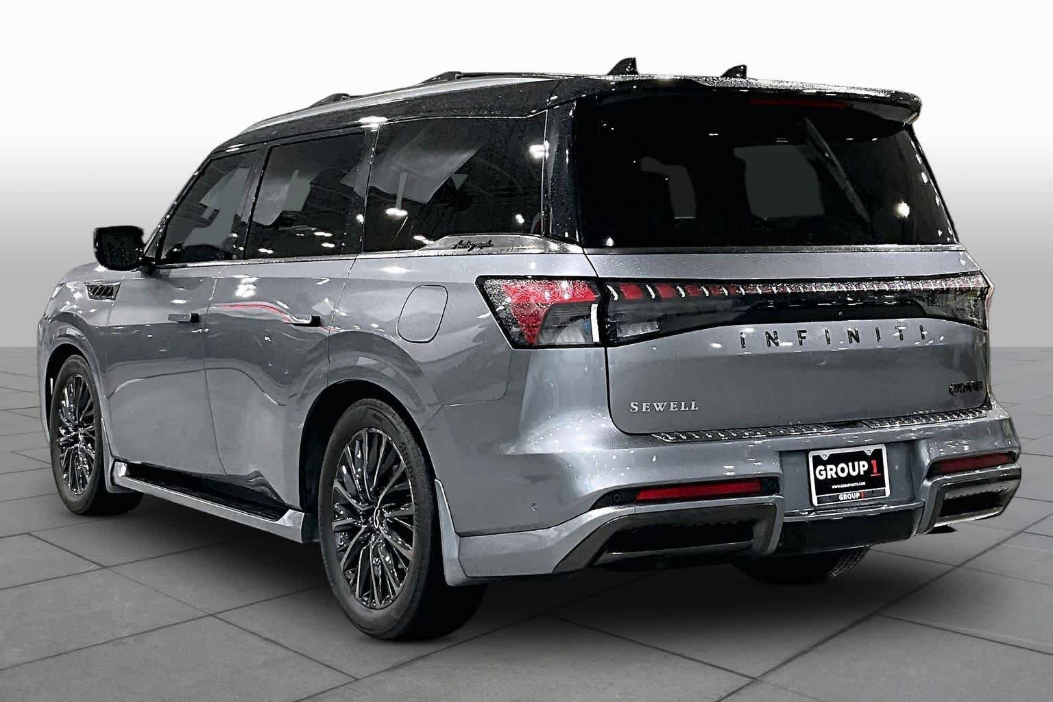 Used 2025 INFINITI QX80 Autograph w/ Autograph Exterior Package AWD/4WD image 12
