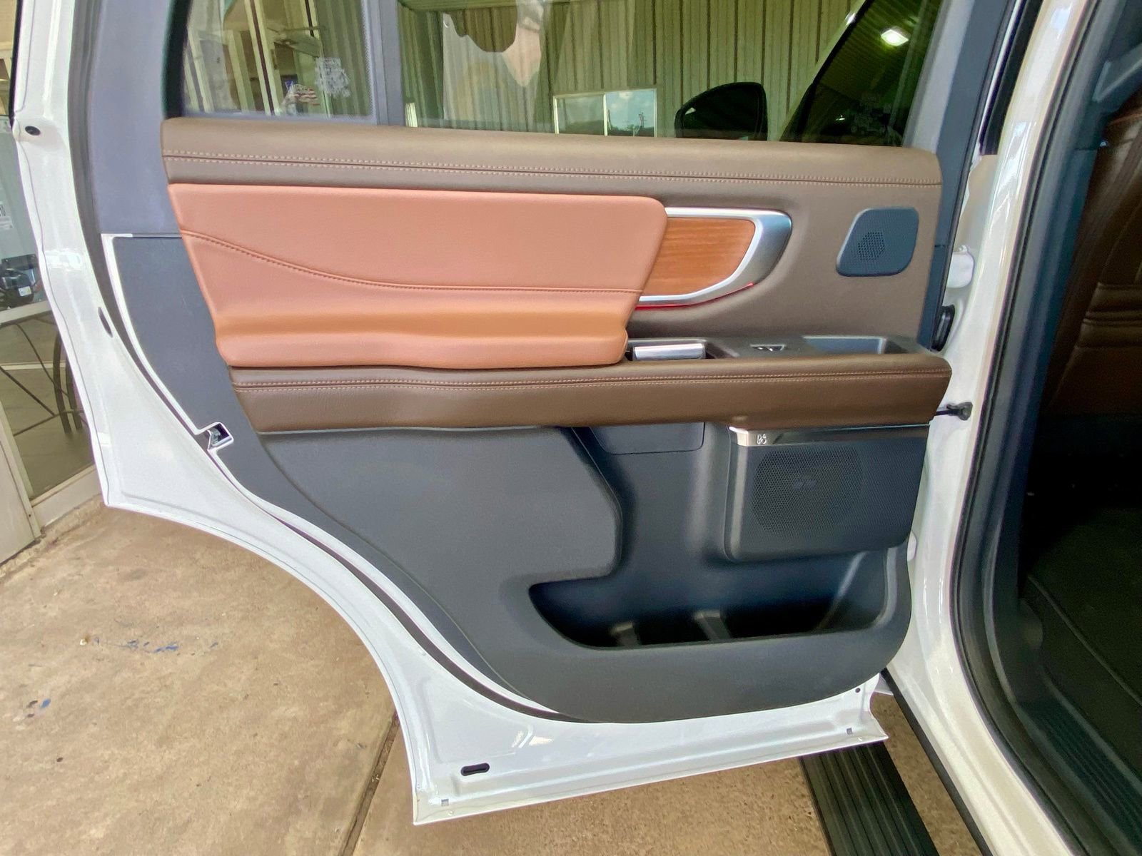 New 2025 Ford Expedition King Ranch image 25