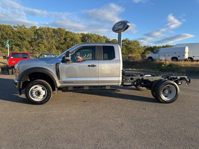 New 2026 Ford F550 4x4 SuperCab Super Duty image 4