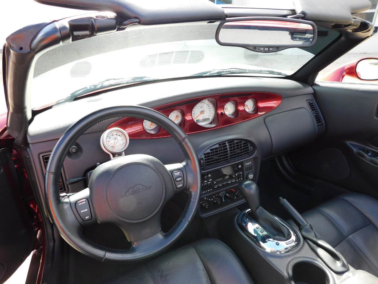Used 2002 Chrysler Prowler image 21