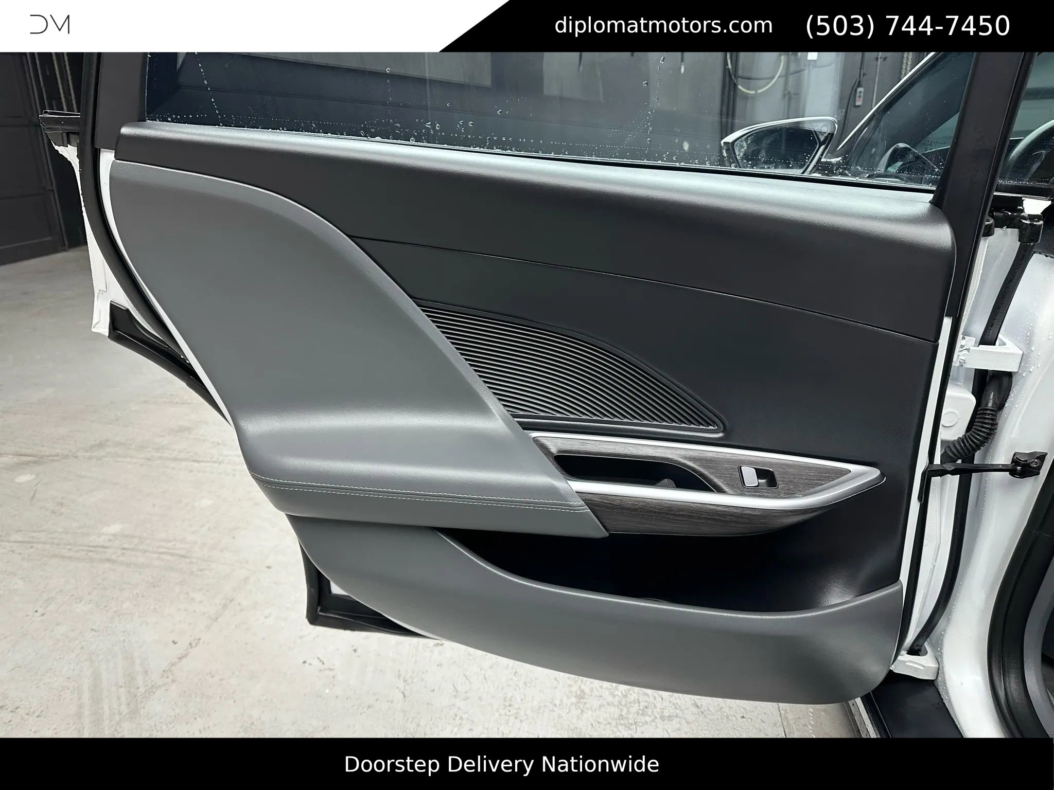 Used 2024 Lucid Air Touring image 31