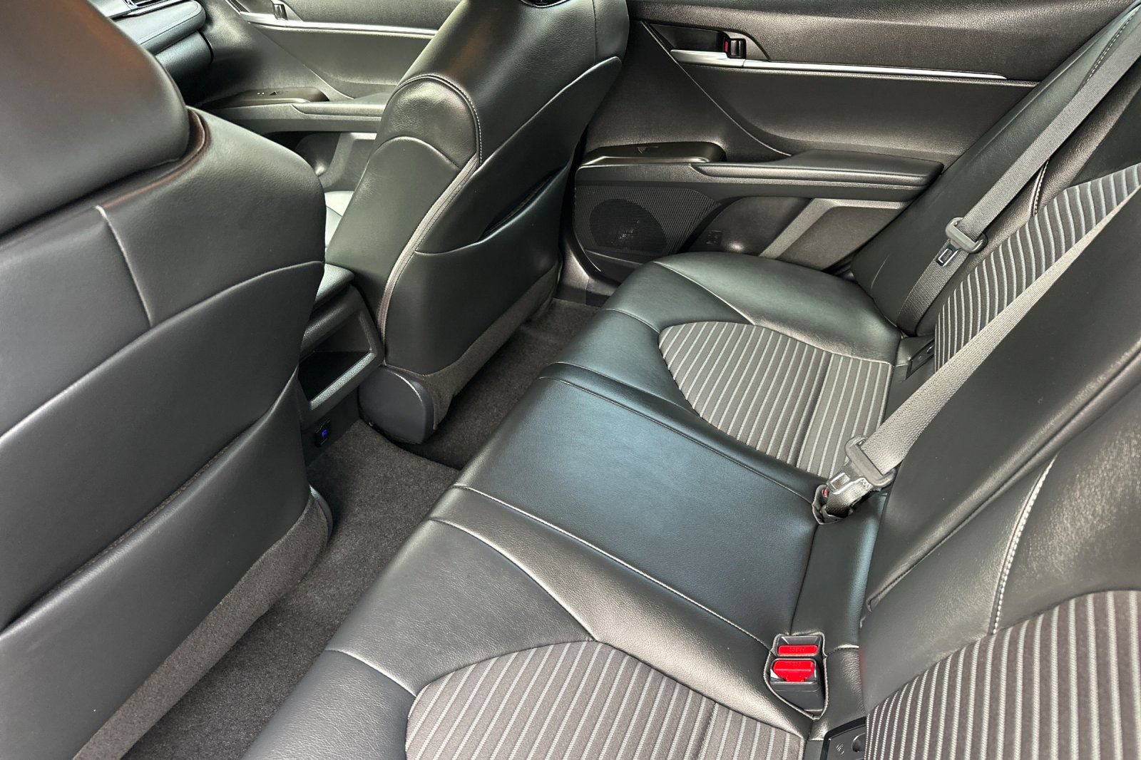 Certified 2024 Toyota Camry SE FWD image 12