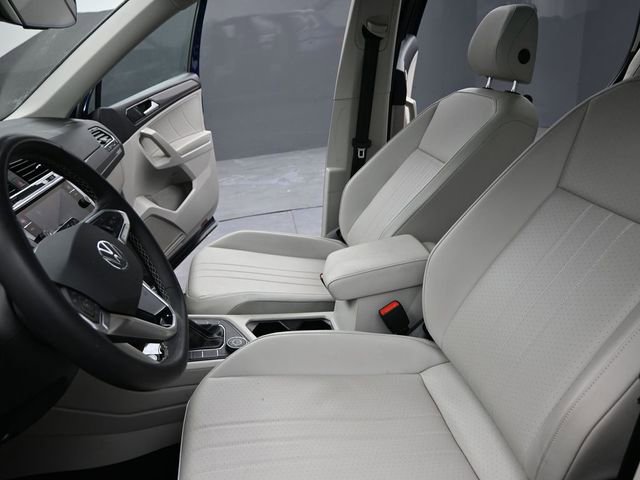 Used 2022 Volkswagen Tiguan SE image 15
