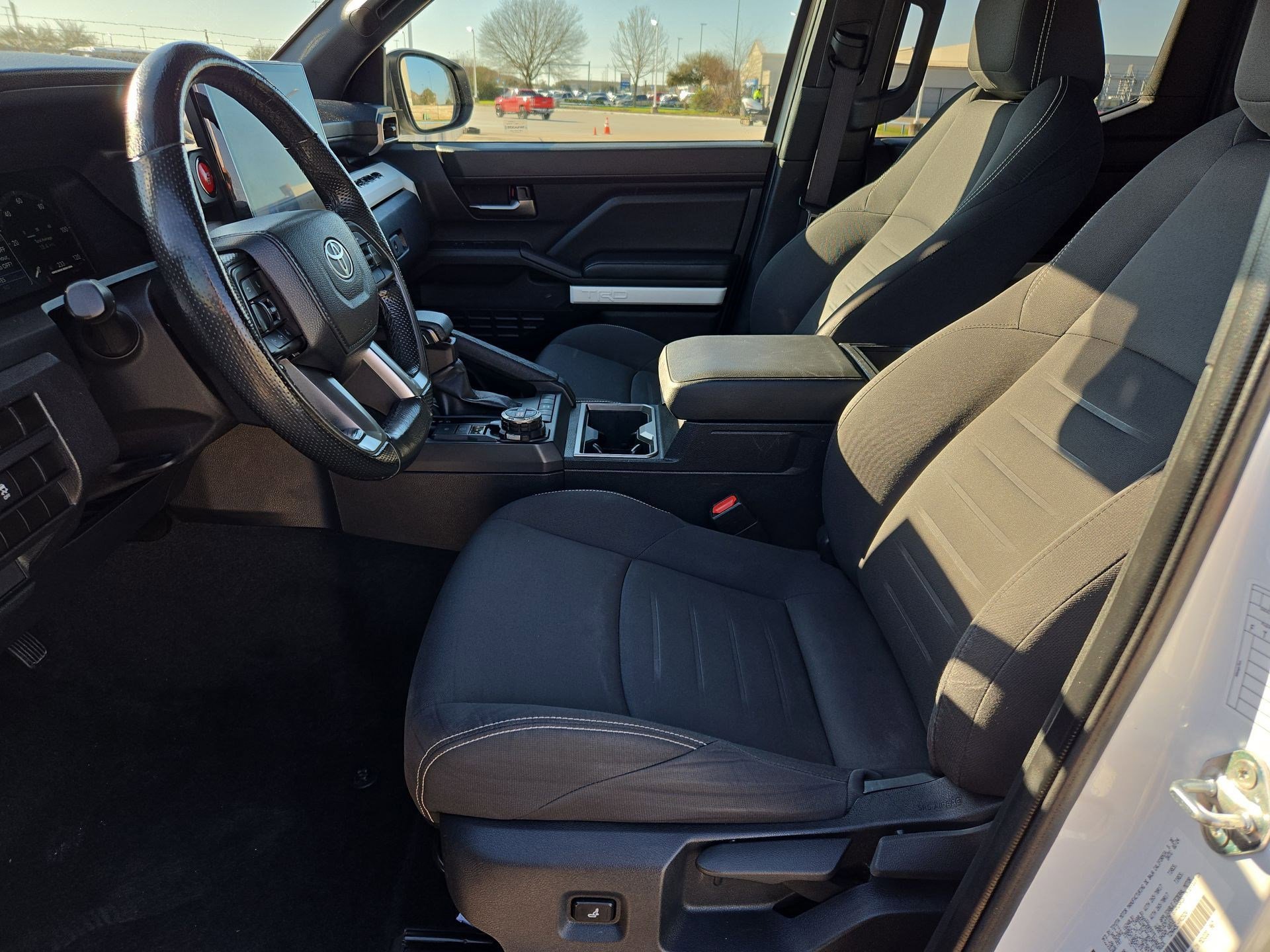 Used 2024 Toyota Tacoma TRD Off-Road image 15