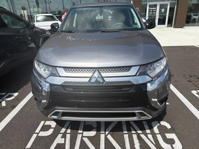 Used 2020 Mitsubishi Outlander SE AWD/4WD image 22