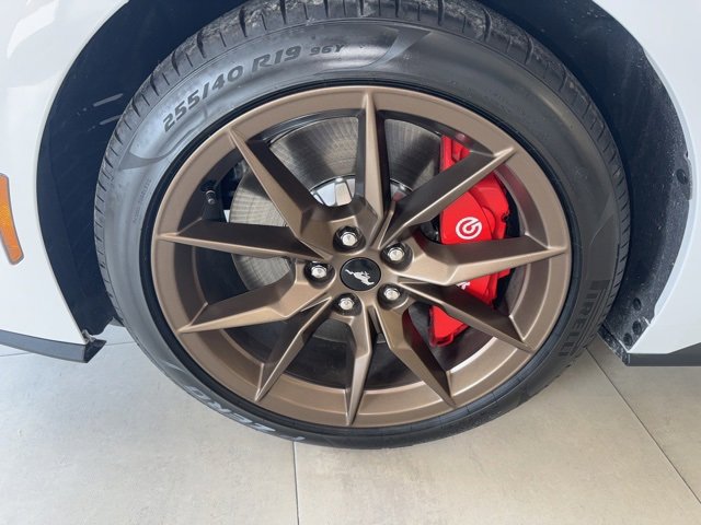 New 2025 Ford Mustang Dark Horse image 7