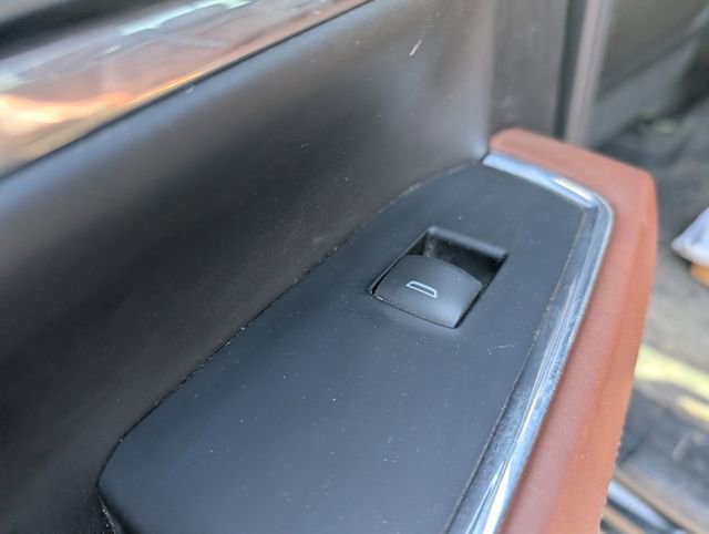 Used 2024 GMC Sierra 2500 Denali Ultimate w/ Max Trailering Package image 12