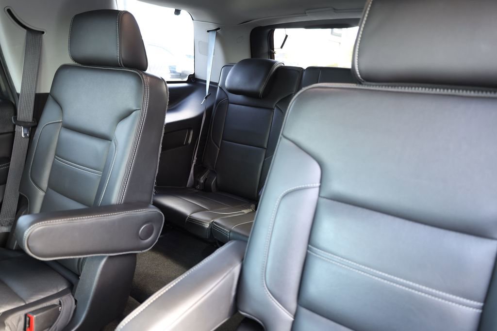 Used 2017 GMC Yukon Denali w/ Enhanced Security Package AWD/4WD image 18