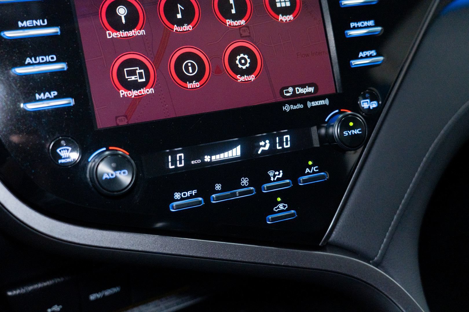 Used 2020 Toyota Camry XSE w/ Navigation Package FWD image 35
