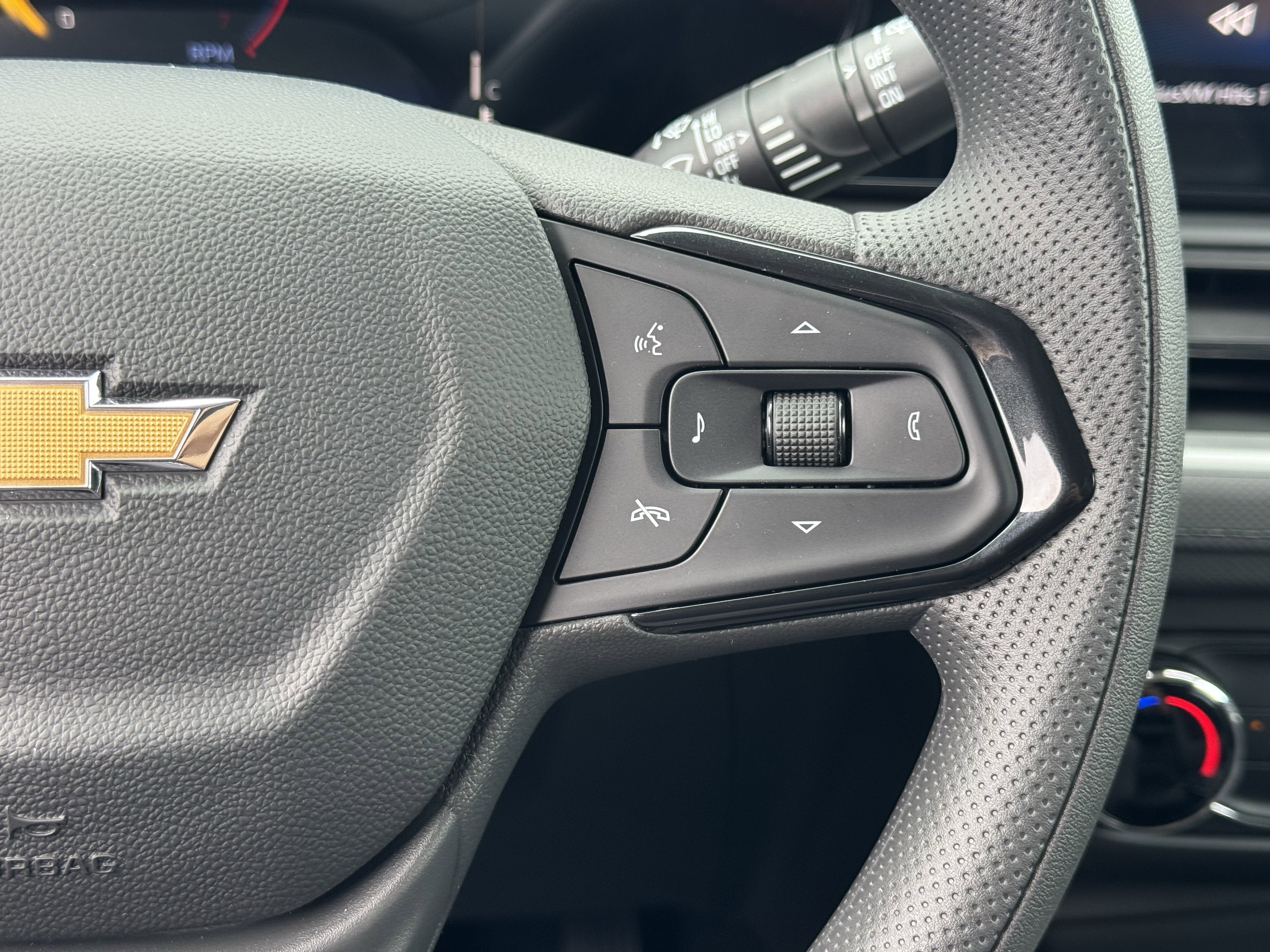 New 2026 Chevrolet TrailBlazer LS FWD image 27