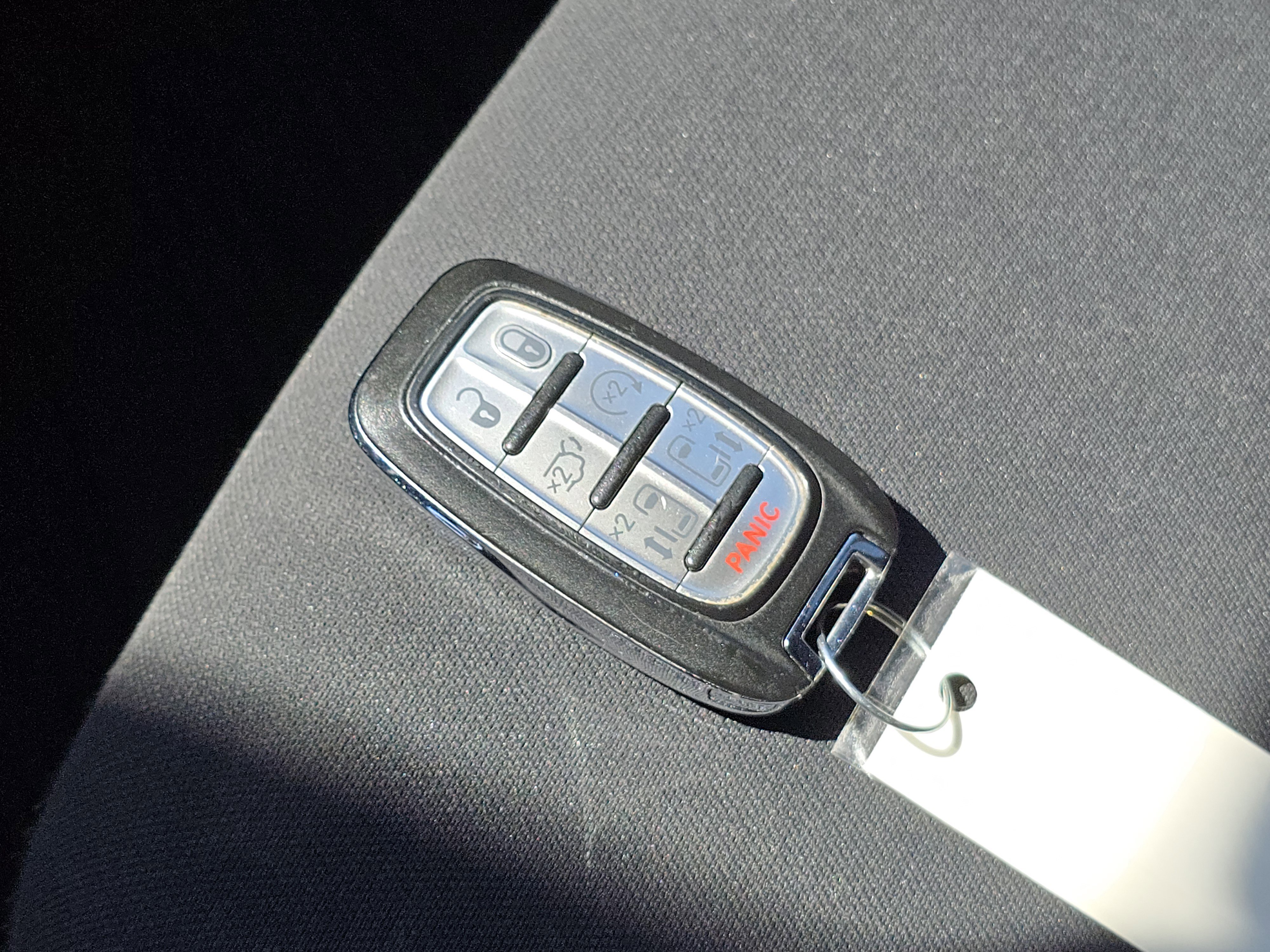 Used 2019 Chrysler Pacifica Touring Plus w/ Tire & Wheel Group FWD image 33