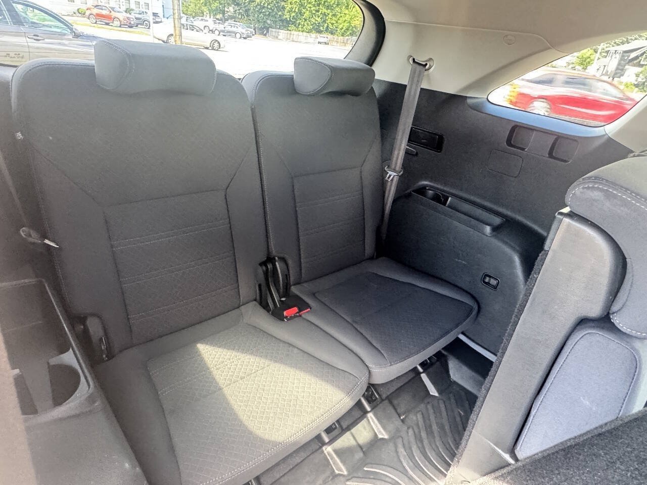 Used 2019 Kia Sorento FWD image 26
