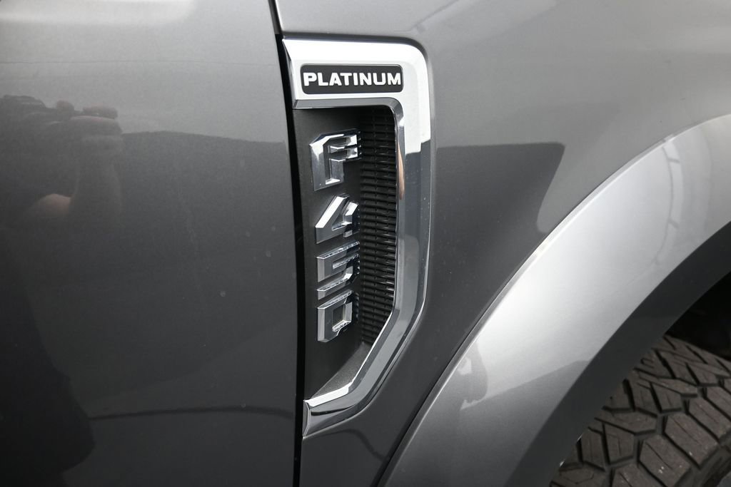 Used 2022 Ford F450 Platinum w/ FX4 Off-Road Package AWD/4WD image 24