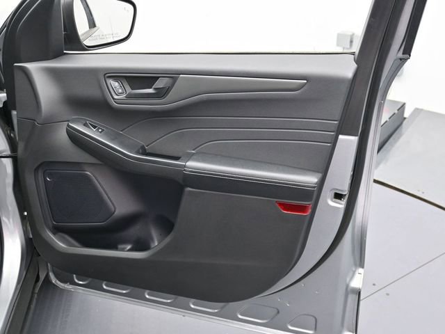 Used 2024 Ford Escape Active w/ Cold Weather Package image 28