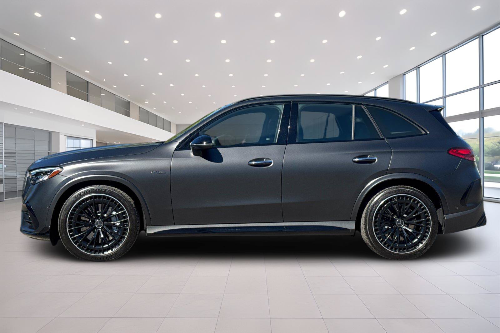 Used 2024 Mercedes-Benz GLC 43 AMG 4MATIC image 7