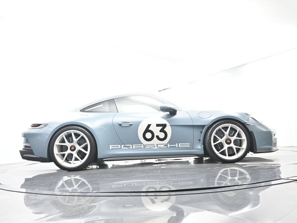 Certified 2024 Porsche 911 GT3 RS RWD image 54