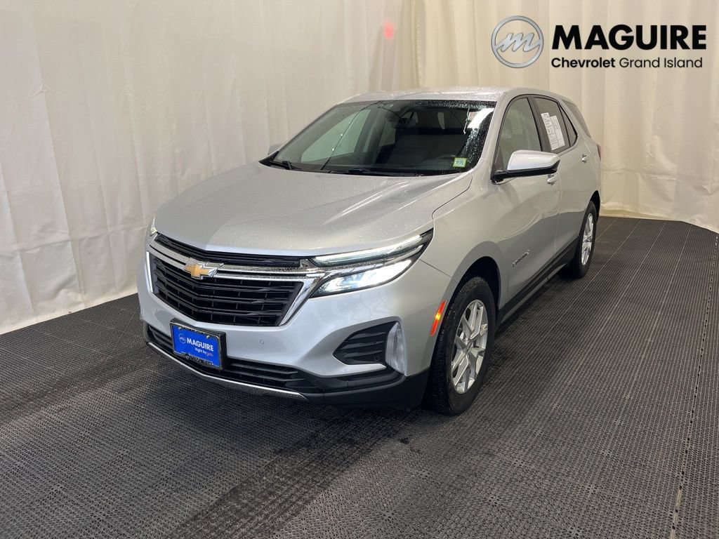 Used 2022 Chevrolet Equinox LT AWD/4WD image 1