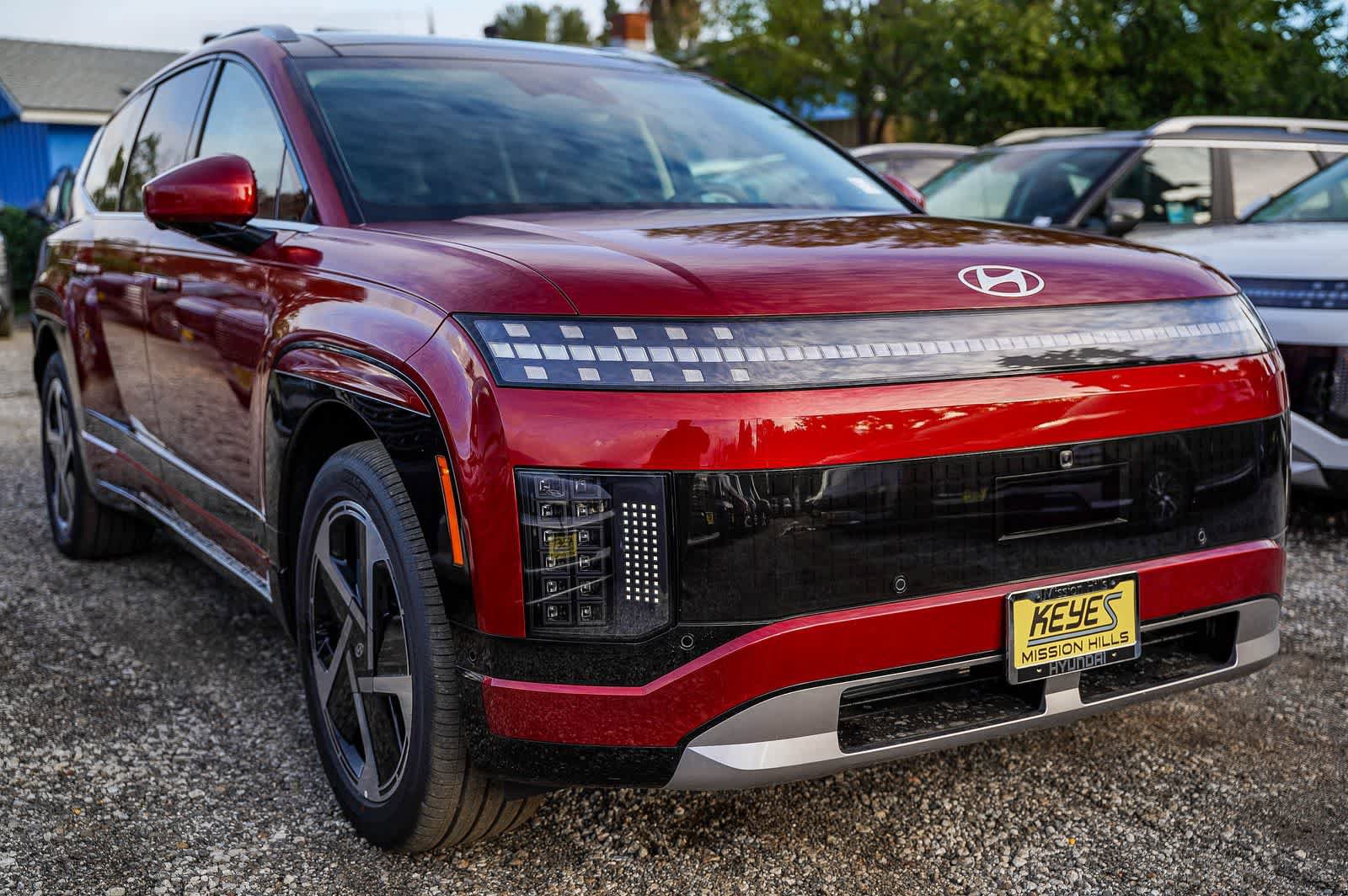 New 2026 Hyundai Ioniq 9 Limited image 3