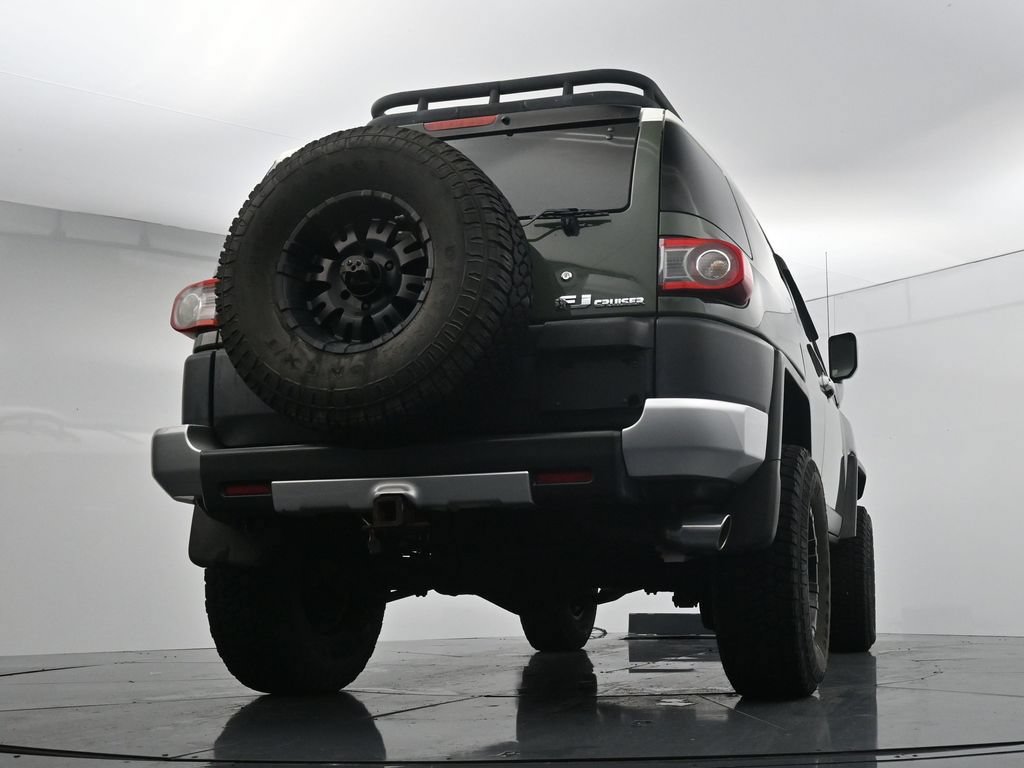 Used 2012 Toyota FJ Cruiser 4WD w/ Convenience Pkg image 36