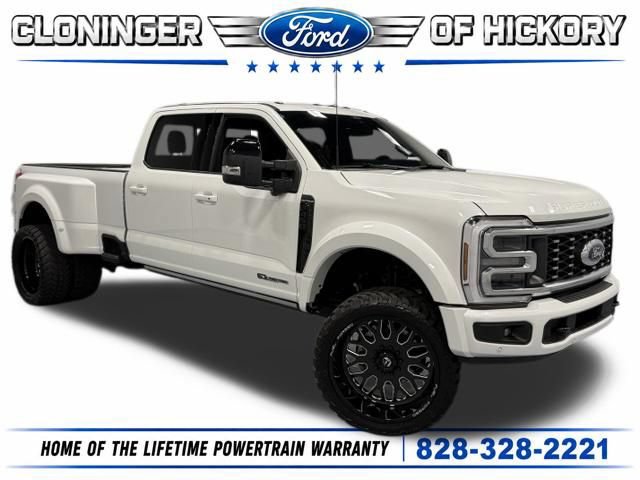 Used 2026 Ford F450 Platinum w/ Snow Plow Prep Package AWD/4WD image 1