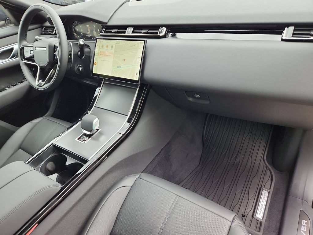 Used 2026 Land Rover Range Rover Velar S AWD/4WD image 27