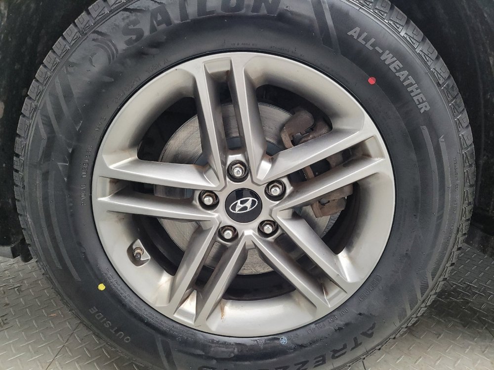 Used 2017 Hyundai Santa Fe Sport AWD/4WD image 31