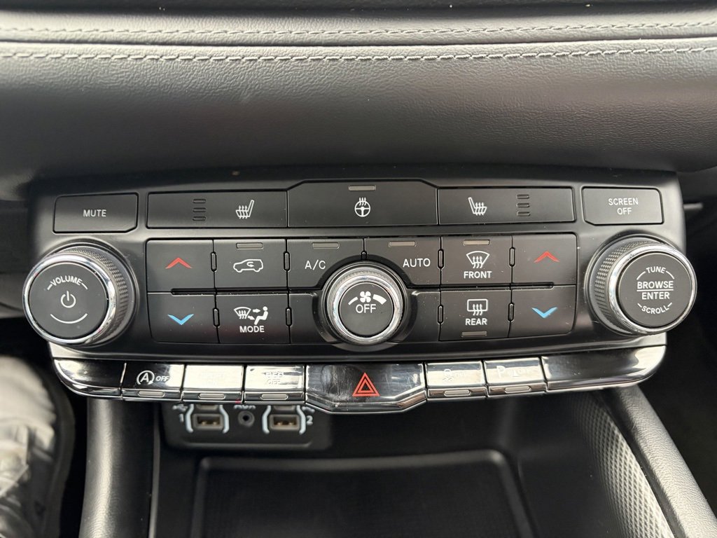 Used 2021 Dodge Durango GT image 14