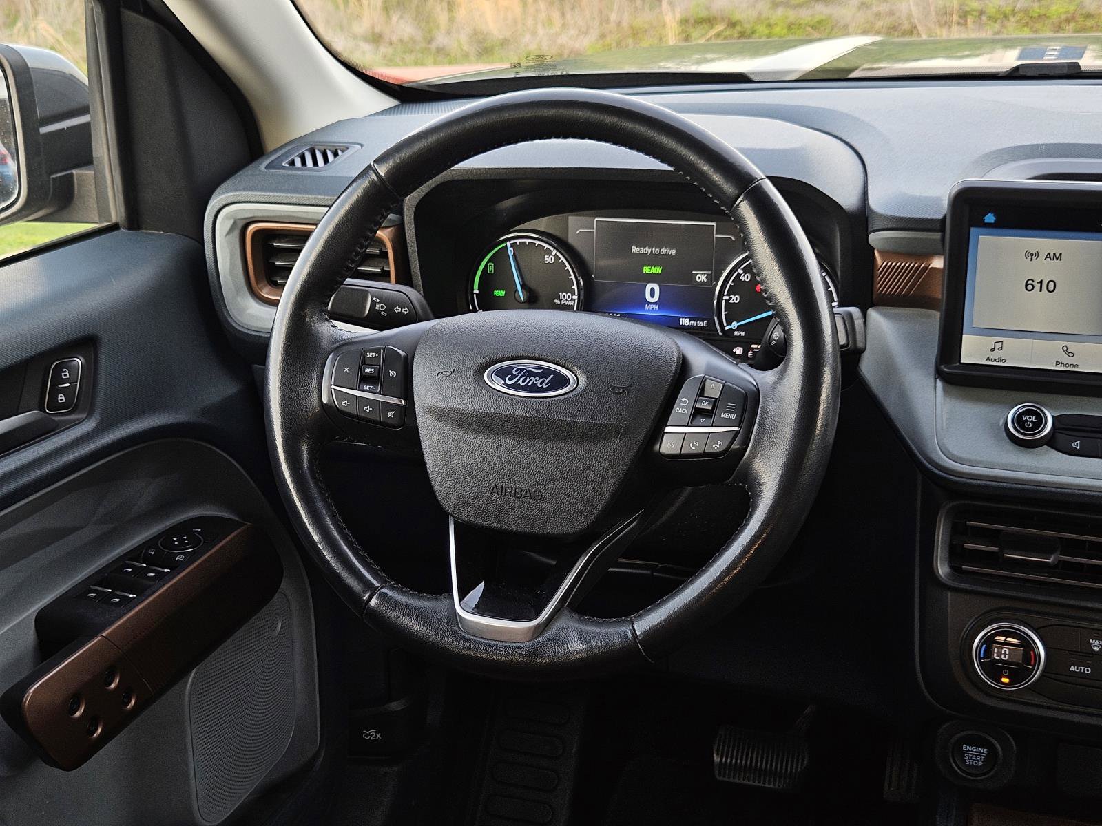 Used 2022 Ford Maverick Lariat image 14