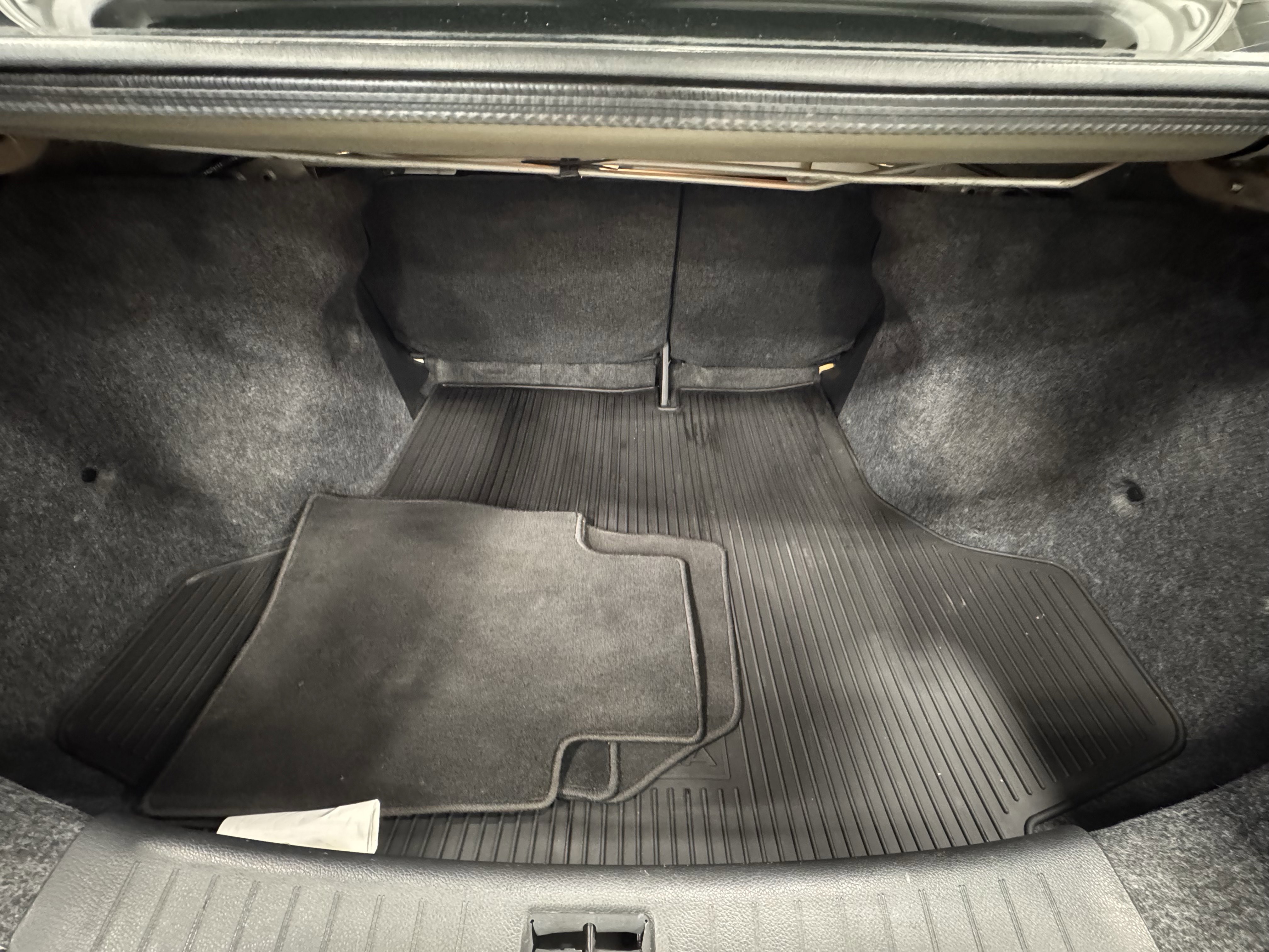 Used 2018 Nissan Sentra SR w/ Protection Package image 24