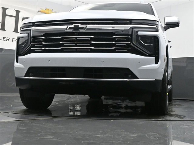 New 2026 Chevrolet Suburban Premier image 36