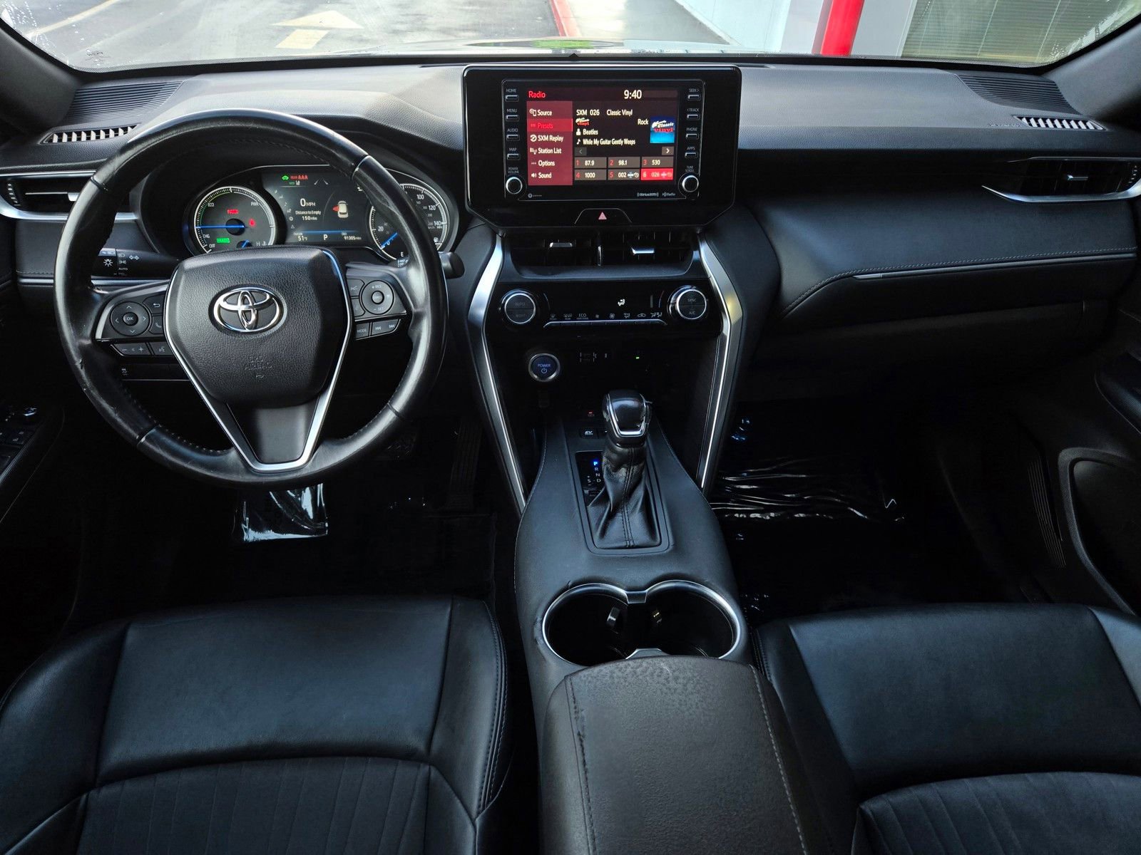 Certified 2021 Toyota Venza XLE image 12