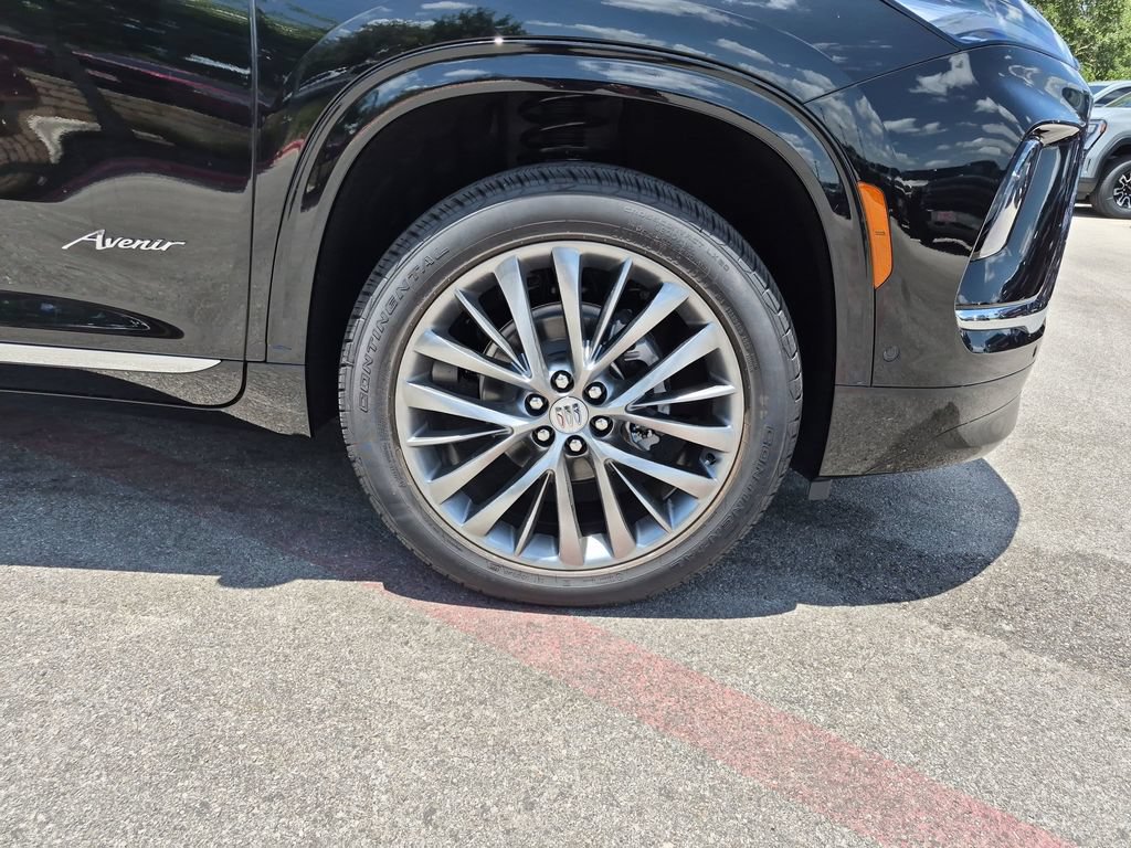 New 2026 Buick Enclave Avenir w/ Super Cruise Package FWD image 15