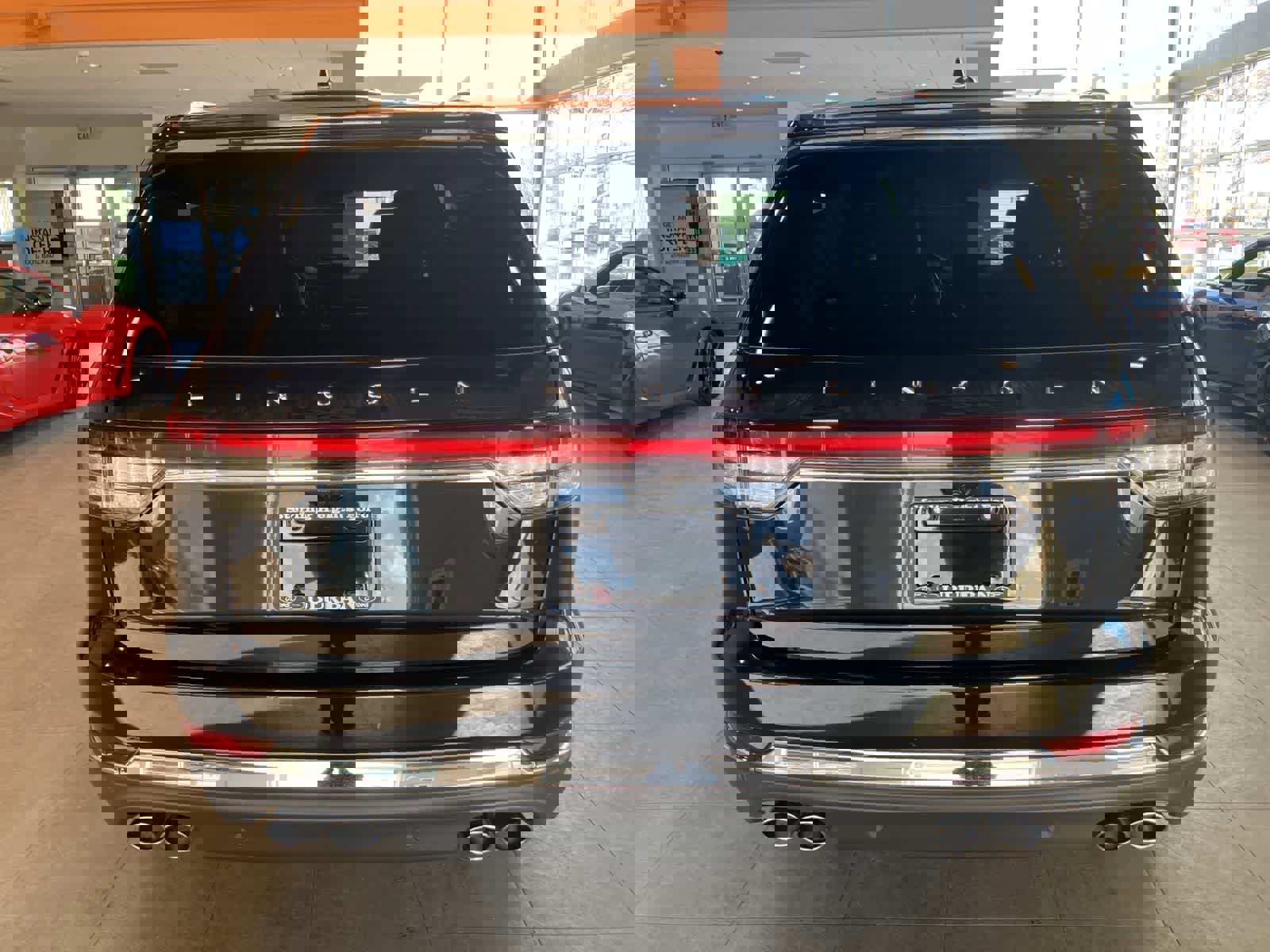 Used 2024 Lincoln Aviator Reserve image 6