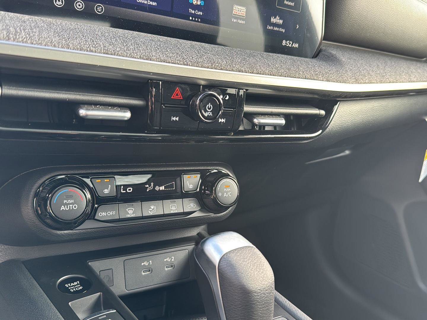 New 2026 Nissan Kicks SV w/ SV Premium Package image 22