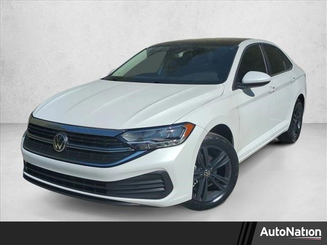 Used 2023 Volkswagen Jetta SE image 1