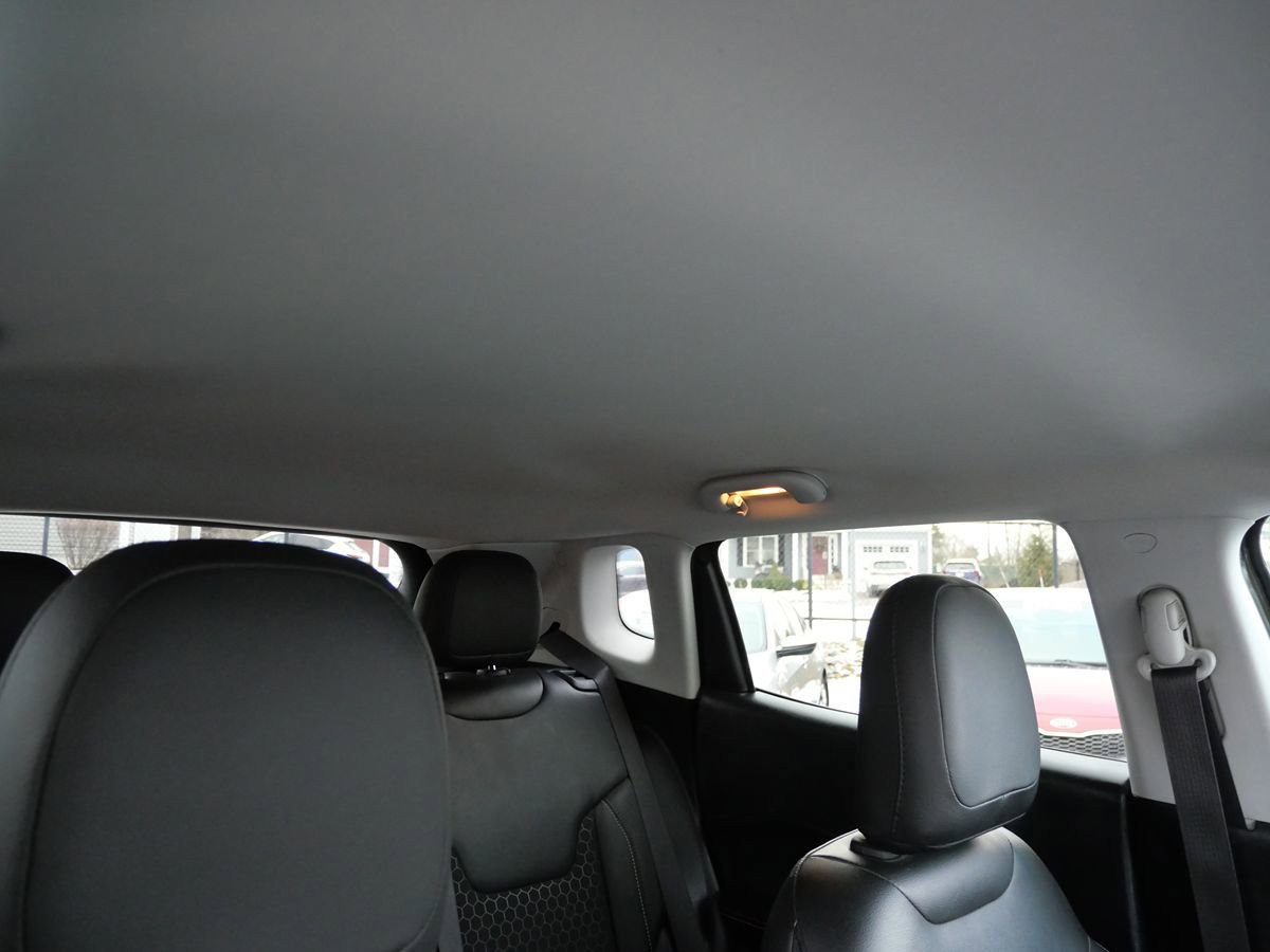 Used 2021 Jeep Compass Latitude image 16
