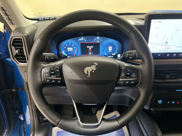Certified 2025 Ford Bronco Sport Outer Banks w/ Outer Banks Tech Package+ AWD/4WD image 10
