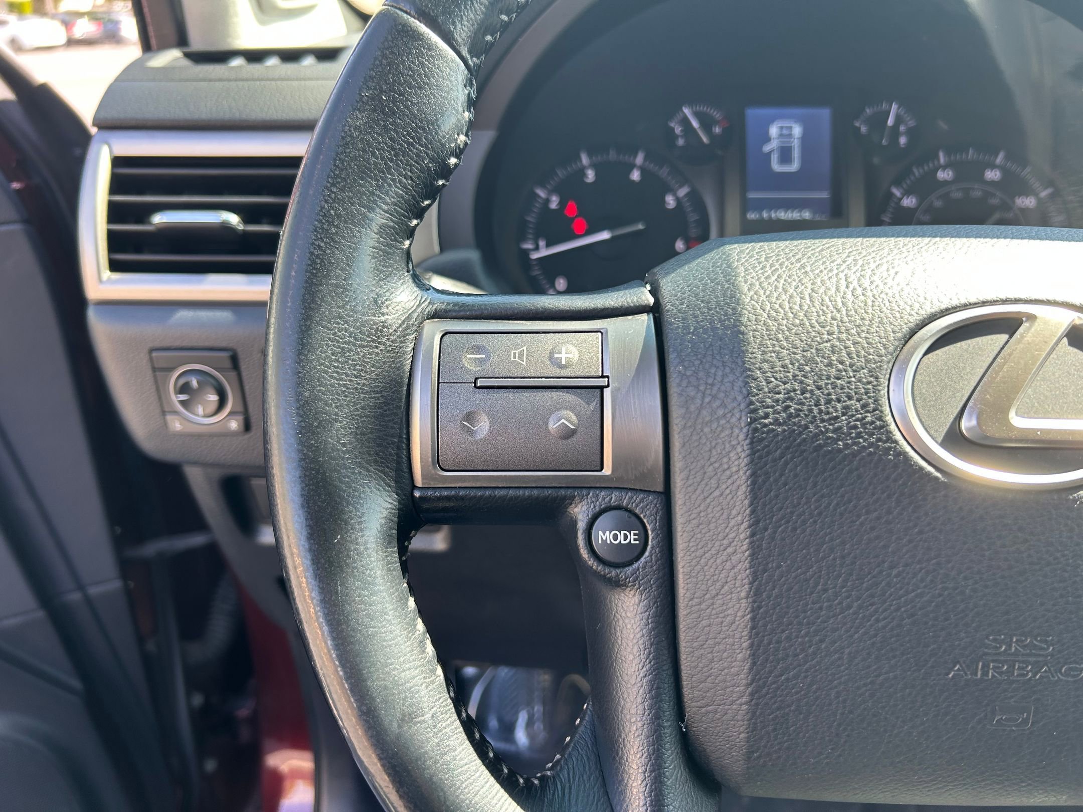 Used 2014 Lexus GX 460 image 15