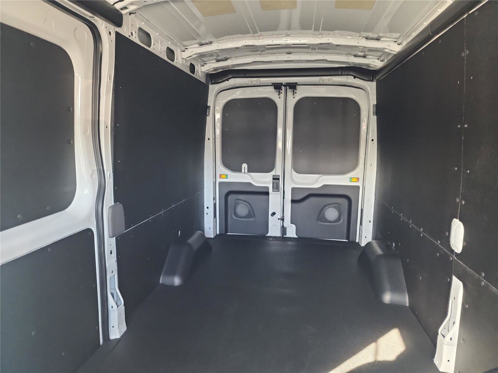 Used 2026 Ford Transit 250 148 Medium Roof w/ Load Area Protection Package image 14