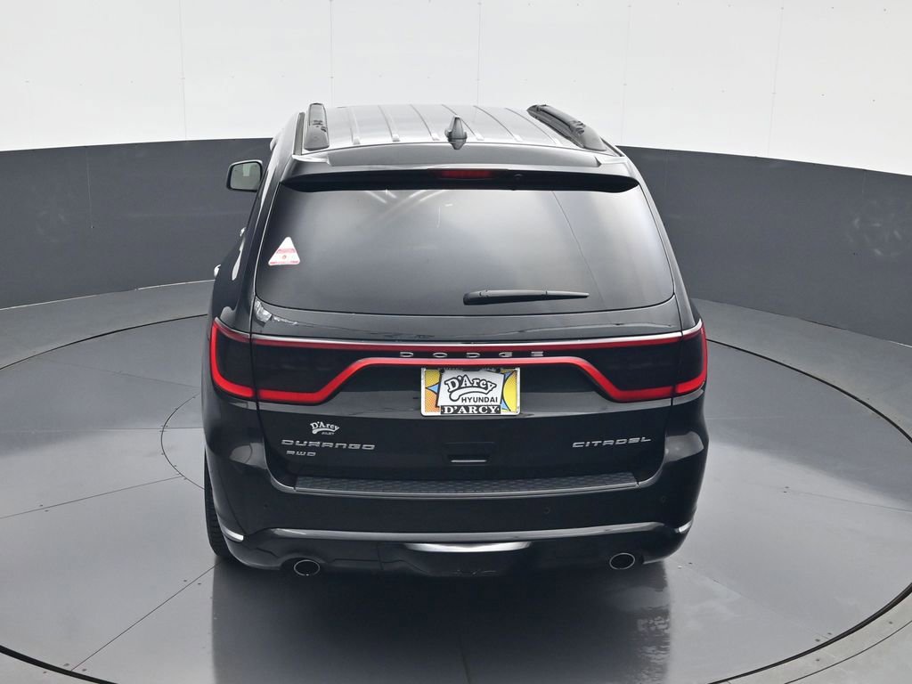 Used 2016 Dodge Durango Citadel w/ Premium Entertainment Group AWD/4WD image 19