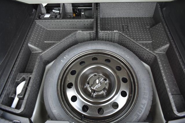 Used 2024 Ford Edge Titanium image 42